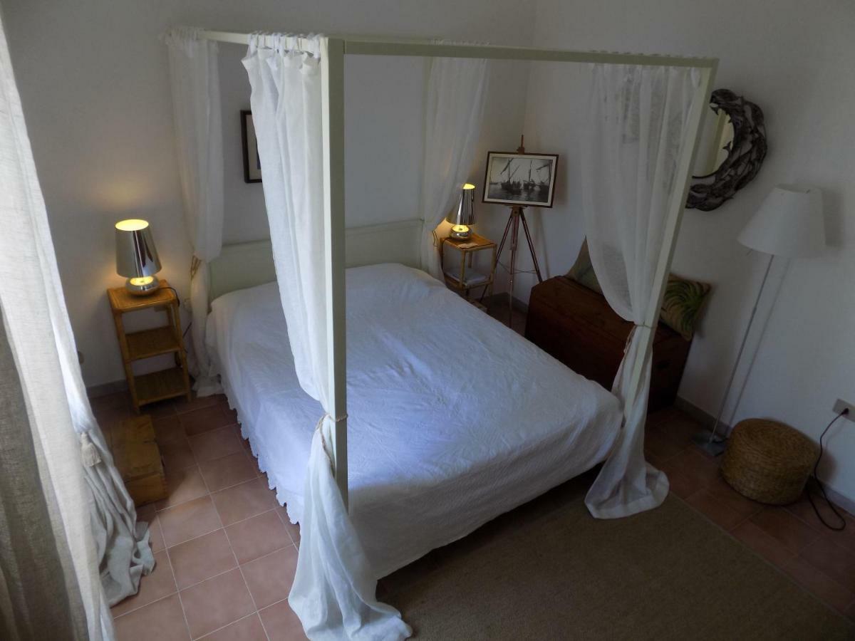 Casa Giglio Villa Carloforte  Buitenkant foto